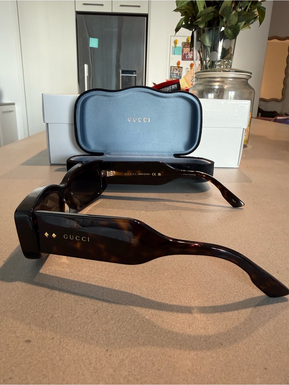 Gucci Women's Rectangular Dark Tortoiseshell Sunglasses with Brown Lenses - Picture 4 of 4